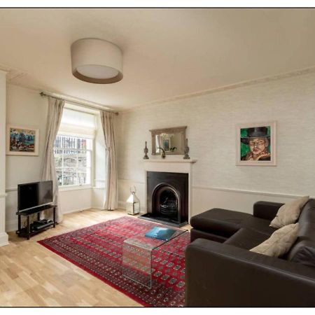 Joivy Boutique Apt With Patio In New Town Edimburgo Exterior foto