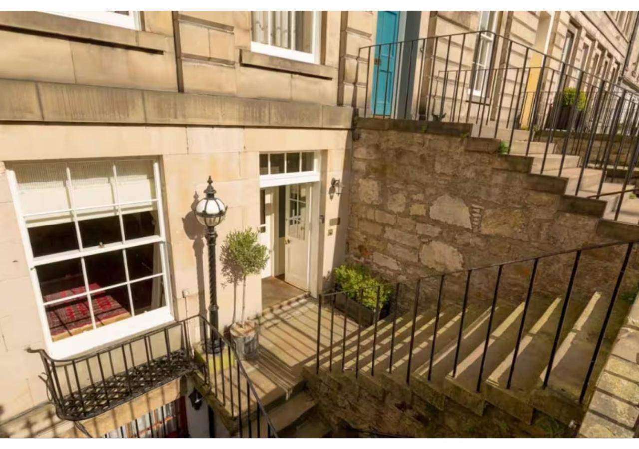 Joivy Boutique Apt With Patio In New Town Edimburgo Exterior foto