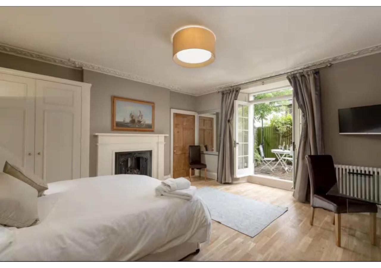 Joivy Boutique Apt With Patio In New Town Edimburgo Exterior foto